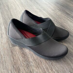 Crocs | Black Busy Day Stretch Wedge Slip On Comfort Workwear Casual Walking